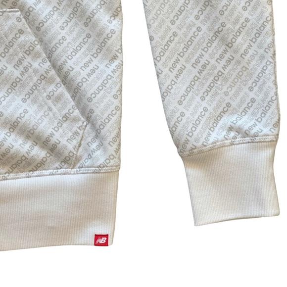New Balance All-Over Wordmark Logo Hoodie in White/Gray/Bright Coral Men’s Small - Picture 3 of 5